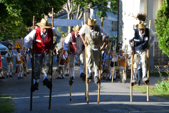 Palio dei Trampoli