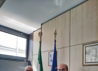 Siglato il protocollo che sancisce il momento conclusivo del distacco di Sassofeltrio e Montecopiolo dalle Marche