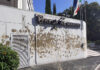 Imbrattata la sede della Regione Marche ad Ancona con il fango dell’alluvione
