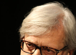 Sgarbi: “Non è Raffaello, ma al massimo un prototipo del Perugino”