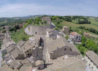 Nel week-end a San Lorenzo in Campo torna Pizza in Piazza