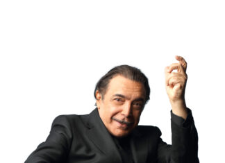 Cagli, Nino Frassica a teatro con i Los Plaggers