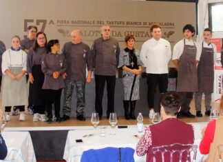 Boom di visitatori e ristoranti sold out, la 57^ Fiera del Tartufo Bianco di Acqualagna riconquista gli stranieri