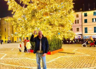 Davide Mattioli, il cantante fanese si racconta a Confidenze