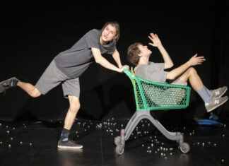 Teatro, Apocalisse tascabile di Niccolò Fettarappa e Sandri Lorenzo Guerrieri a San Costanzo