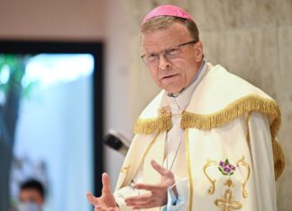 Diocesi Fano Fossombrone Cagli e Pergola, il vescovo Trasarti si dimette. Rinuncia per limite d’età già comunicata al Papa