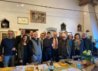 Nuova legge sull’oleoturismo: a Cartoceto l’assessore regionale Antonini per un confronto con gli operatori del settore