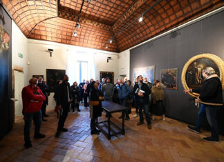 Fossombrone: colpo di scena, un tondo della Corte Alta finito nell’ambasciata italiana di Berlino
