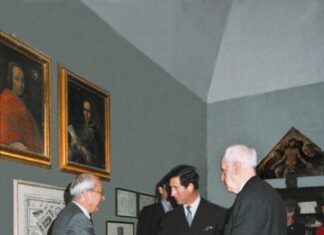 La lettera di felicitazioni a Re Carlo d’Inghilterra da parte del Rettore Calcagnini nel ricordo della visita all’Ateneo di Urbino del 1990