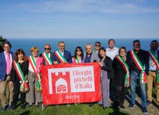 Con il premio a Fiorenzuola di Focara, borgo ospite dei borghi più belli d’Italia, chiude con successo la seconda edizione di WeNature