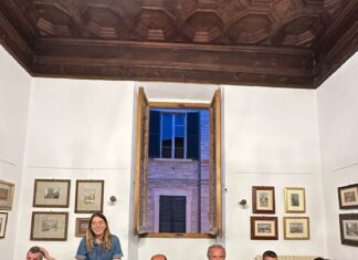 Fossombrone, un successo il concorso Vetrine in Rosa. I vincitori
