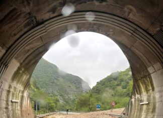 SS3 Flaminia tra Cantiano e Cagli, chiusa per rimozione detriti dopo la pioggia del pomeriggio