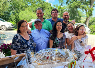 Montefelcino: famiglia Morelli in festa per la nuova cantina artigianale