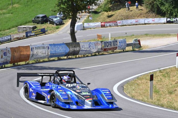 TLF23 Achille Lombardi su Osella Pa21 4C vince a Gubbio 01 PhotoStudioGubbio
