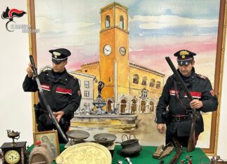 Fano, arrestato rapinatore seriale: rubava di tutto. Oggetti di antiquariato, fucili, orologi, bici….