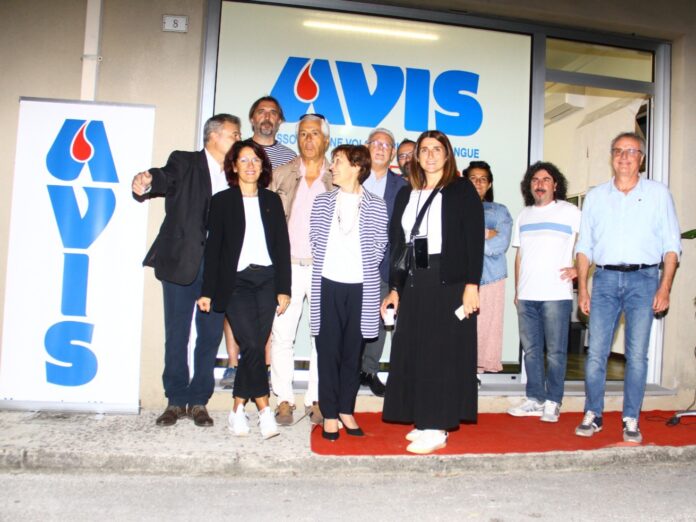 inaugura