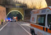Urbino, scontro bus-ambulanza: fascicolo per omicidio colposo plurimo. Strada chiusa per mesi