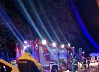 Fano, schianto furgone-moto: ferite due persone