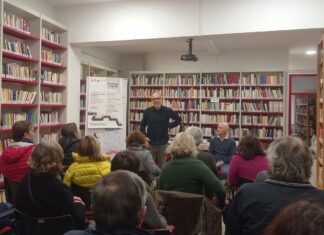 Un viaggio in Vespa con Massimo Conti. L’autore ospite della Biblioteca di Mondolfo con il suo nuovo libro
