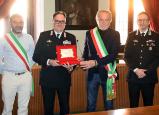 Fossombrone: riconoscimento al maresciallo dei carabinieri Luca Lucaioli