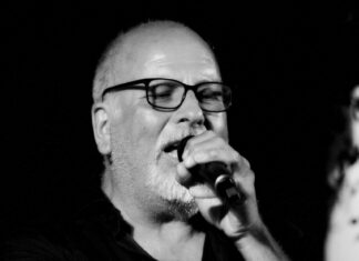 Buon compleanno Fabrizio. Omaggio al cantautore genovese a Orciano