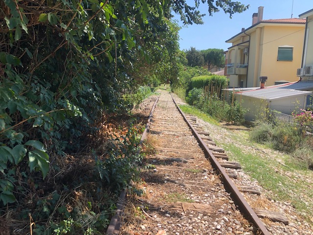 Binari e capanne