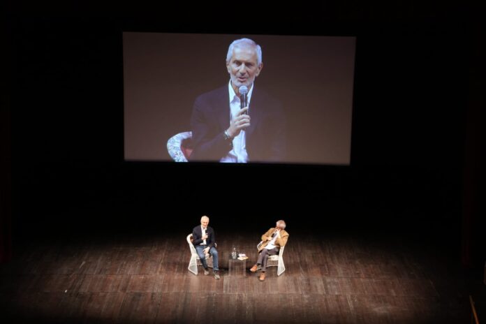 Gianrico Carofiglio intervistato da Roberto Della Seta
