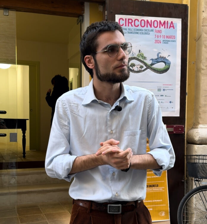 Simone Ficicchia