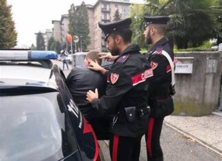 Cagli: 40enne ai domiciliari per maltrattamenti in famiglia. Ha minacciato la moglie con un fucile