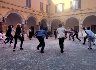 Danzando memorie sul mare incontra la comunità di Borgo Pace