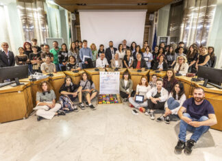 Scuole e solidarietà, premiati i vincitori del concorso d’arte promosso da Piattaforma Solidale
