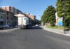 Fano, in via Roma urto autocarro-vettura