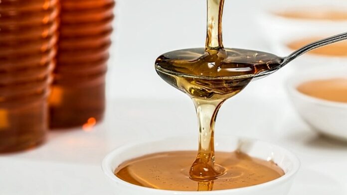 honey-1006972_640