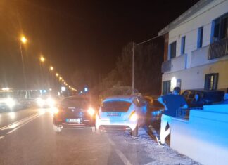 Fano, carambola tra due automobili sull’Adriatica Sud