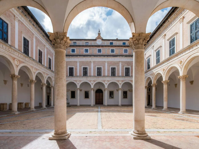 Urbino-palazzo-ducale-1 (1)