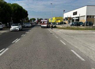 Fano, ciclista di 45 anni ferito in un incidente stradale