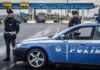 Camion si ribalta lungo la A 14 tra Pesaro e Fano, morto il conducente