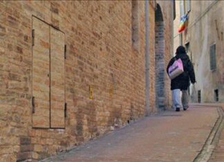 Marche, politiche giovanili, pubblicato il bando ‘#ilbullismononprendecampo’