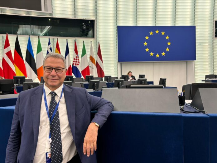 L'Eurodeputato Carlo Ciccioli foto