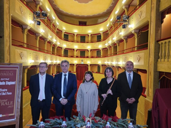 pergola stagione teatrale-dic2024
