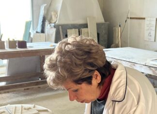 Sant’Ippolito: Ambito riconoscimento BCC Arte&Cultura alla scalpellina Natalia Gasparucci