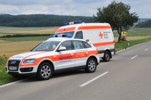 ambulanza-senza-medico-300x199