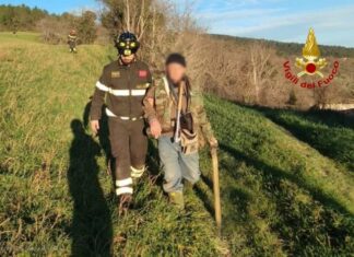 Calmazzo, cercatore di tartufi perde l’orientamento. Lo recuperano i vigili del fuoco