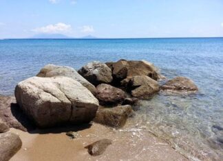Metaurilia, riprende il cantiere in mare per difendere la costa