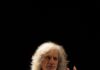 Cagli, Alessandro Bergonzoni a teatro con il nuovo “Arrivano i Dunque”