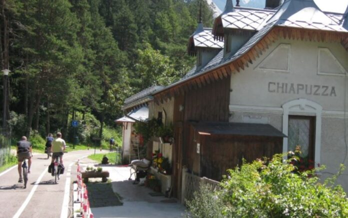 ciclabile_dobbiaco_cortina_calalzo_ferrovia