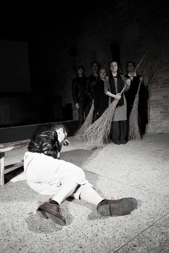 1. il processo, Teatro Aenigma. Ph Franco Deriu