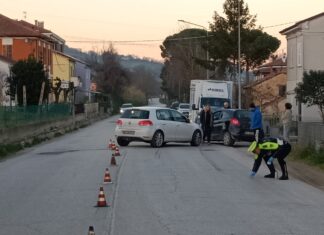 Fano: scontro sulla Flaminia, coinvolte due vetture