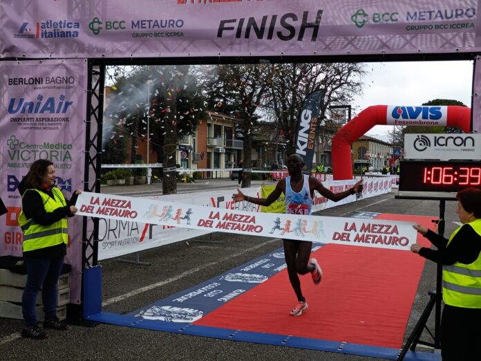 arrivo mezza metauro primo classificato