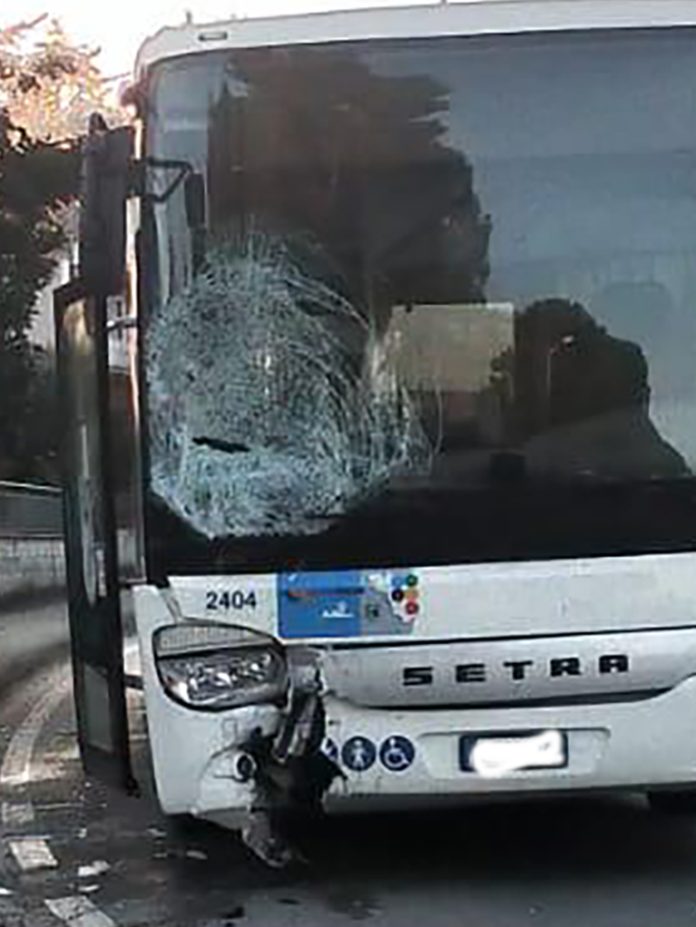 bus 2